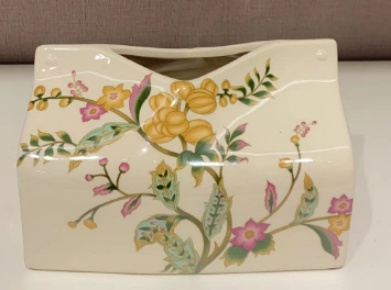 Decorative napkin holder | Декоративная салфетница